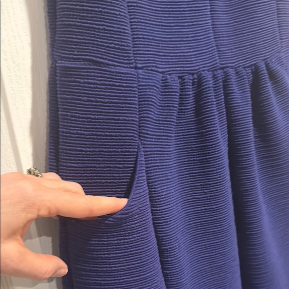 Maeve Blue Sheath Mini Dress V-Neck Sleeveless - Picture 4 of 8